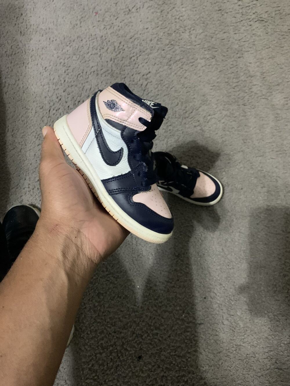 Size 9c-Jordan 1 Retro High OG Atmosphere Bubble Gum Toddler Shoes CU0450-641